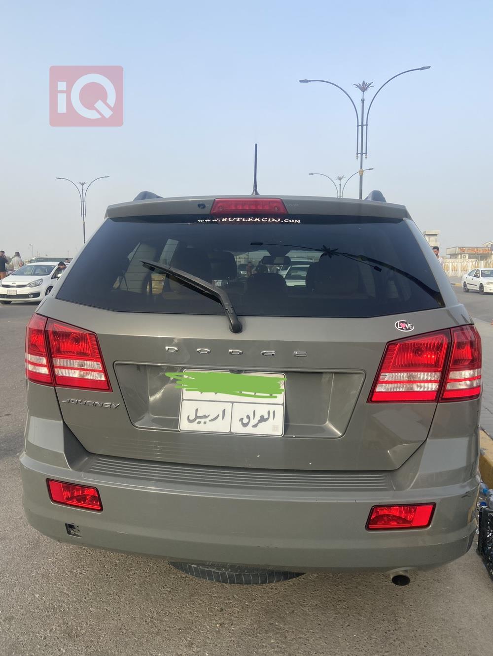 دودج جورني